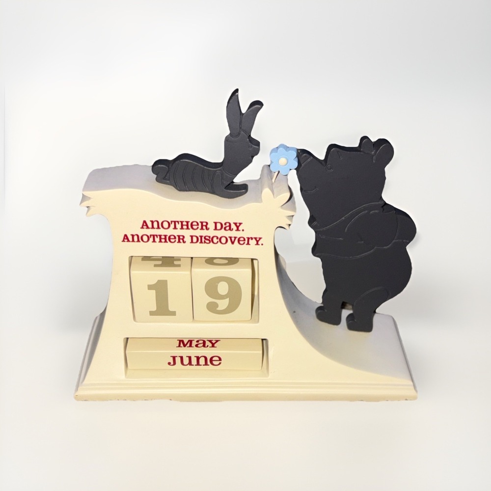 Winnie the Pooh Piglet Perpetual Calendar Another Day Another Discovery Hallmark